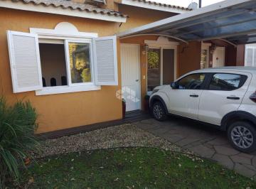 Casa · 88m² · 2 Quartos · 2 Vagas · Casa em condomínio com patio e 2 vagas em Canoas