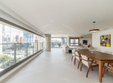 Apartamento · 211m² · 3 Quartos · 3 Vagas · 211 m² | 3 Suítes | Vista Panorâmica de Quase 180° | 3 Vagas | Condomínio Recém-Entregue