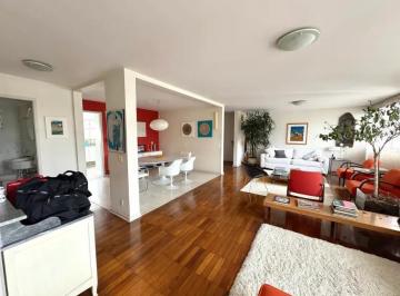 Apartamento de 3 quartos, São Paulo · Apartamento de 188 m² com 3 quartos à venda em Cerqueira César