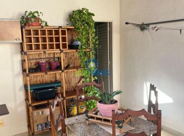 Casa · 183m² · 3 Quartos · 2 Vagas · COMERCIAL E RESIDENCIAL - RUA BAGUAÇU - ARAÇATUBA-SP