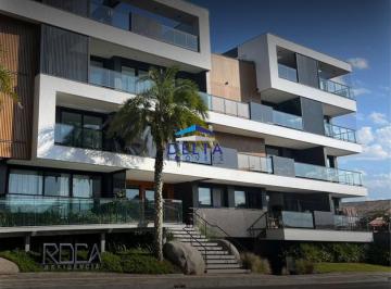 Fachada do prédio · Cobertura de 3 dormitorios, sendo 1 suite a venda em Torres/RS