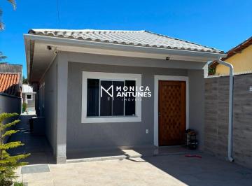 Casa · 240m² · 2 Quartos · 1 Vaga · Casa com 2 Quartos, Suíte Master, Escritório, Piscina à Venda em Itaipuaçu