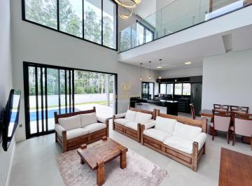 Casa · 209m² · 3 Quartos · 3 Vagas · Sobrado à venda - Condomínio Ninho Verde II - Pardinho/SP