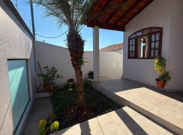 Imagem 1 · Casa para venda em Bela Vista, Varginha