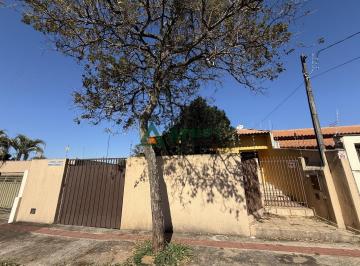 18855715230.jpg · SOBRADO COM 3 QUARTOS SENDO UMA SUÍTE A VENDA NA REGIÃO SUL DE LONDRINA.