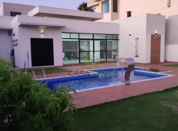 Casa Térrea de Alto Padrão com Piscina e Área Gourmet à Venda no Condomínio Residencial Cambarah – Jarinu/SP | R$ 1.550.000 · Casa Térrea de Alto Padrão com Piscina e Área Gourmet à Venda no Condomínio Residencial Cambara