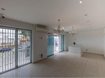 Casa · 200m² · 2 Quartos · 4 Vagas · RE/MAX CASANOVA Vende Casa Comercial/Residencial na Nova Valinhos 2 dormitórios (1 suíte) 200m² R$1