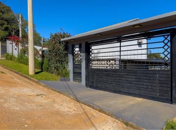 Casa · 235m² · 3 Quartos · 4 Vagas · Casa 3 dorms à venda, 235m² por R$ 1.099.000 - Cond. Estância Santa Maria do Laranjal - Atibaia/SP