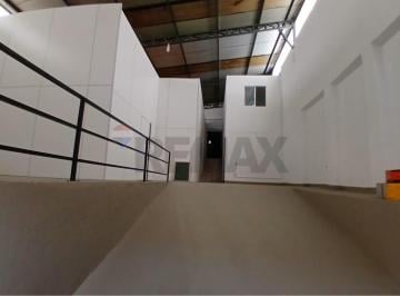 Comercial · 250m² · Galpão Comercial: 250m² na Vila Isolina Mazzei