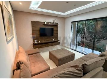 Casa · 280m² · 4 Quartos · 2 Vagas · Sobrado 4 Suítes com Área de Lazer na Cobertura — Quadra 4, Estrutural/DF