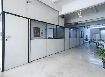 e448b602-e5e5-4192-8ff4-b4e3c163b48d · Funcional loja de rua para venda em Santana, 950m²