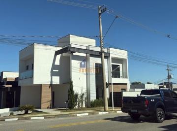 Casa · 194m² · 3 Quartos · 4 Vagas · Casa de Condominio em Condomínio Terras de São Francisco - Sorocaba, SP