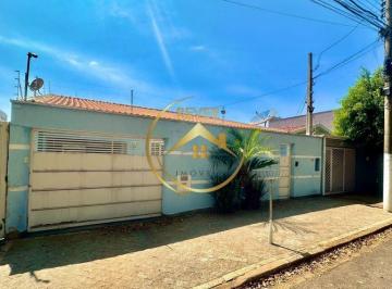 Casa · 125m² · 4 Quartos · 3 Vagas · Casa à venda em Campinas, Jardim Flamboyant, com 4 quartos, com 125 m²