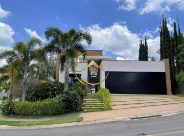 Casa · 333m² · 3 Quartos · 6 Vagas · Casa à venda em Campinas, Residencial Parque das Araucárias, com 3 suítes, com 333.9 m²