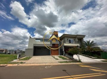 Casa · 271m² · 3 Quartos · 4 Vagas · Casa à venda em Paulínia, Jardim Vista Alegre, com 3 suítes, com 271.22 m²