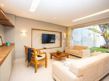 Casa · 583m² · 4 Quartos · 3 Vagas · Casa à Venda com 4 Quartos sendo 2 Suítes com Closet em Condomínio Recanto da Serra - Sobradinho