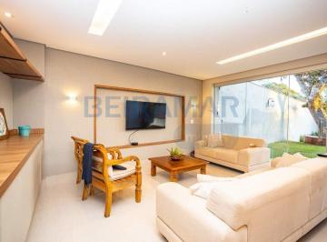 Casa · 583m² · 4 Quartos · 3 Vagas · Casa à Venda com 4 Quartos sendo 2 Suítes com Closet em Condomínio Recanto da Serra - Sobradinho