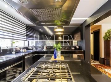 1 · Apartamento com 190 m², 3 quartos sendo 3 suítes à venda no bairro Vila Nova Conceição.