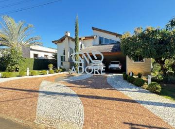 Casa · 305m² · 2 Quartos · 5 Vagas · Casa á venda no Condomínio Terras de Mont Serrat - Salto/SP