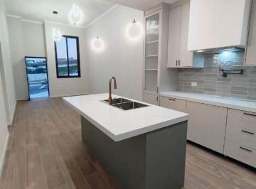 Casa · 106m² · 3 Quartos · 4 Vagas · Casa nova à venda no Condomínio Reserva dos Ipês – Boituva/SP