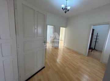 Apartamento · 69m² · 3 Quartos · Apartamento Padrão em Ponta Grossa