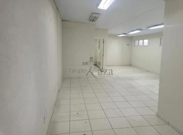 Comercial · 350m² · 1 Quarto · 4 Vagas · Oportunidade - Casa Comercial com Edícula - Vila Adyana - 5 Salas - 300m².