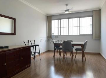 Apartamento · 81m² · 3 Quartos · 1 Vaga · Oportunidade - Apartamento - Residencial Adriana - Vila Adyana - 3 Dormitórios - 81m².