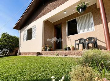 Casa · 110m² · 3 Quartos · 1 Vaga · Casa à venda no bairro Bela Vista