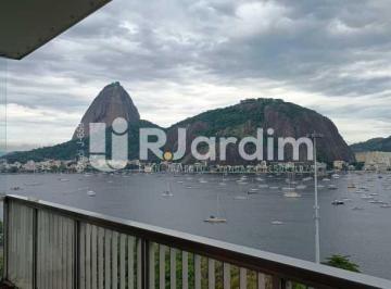 Apartamento · 330m² · 4 Quartos · 1 Vaga · Apartamento com 4 quartos à venda, 330 m² no Flamengo RJ