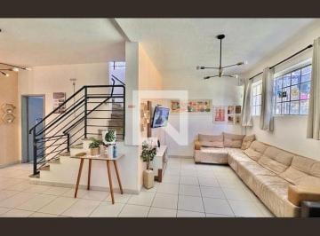 Casa · 236m² · 7 Quartos · 2 Vagas · Casa para Aluguel - Serra, 7 Quartos, 236 m² - Belo Horizonte