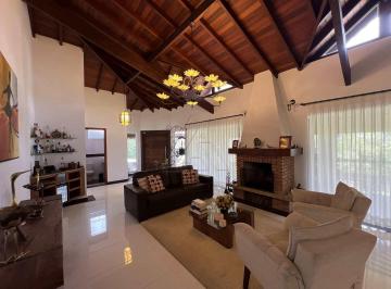 Casa · 450m² · 3 Quartos · 10 Vagas · Casa de Condomínio com 3 quartos, Jardim Salete, Taboão da Serra - R$ 3.4 mi, Cod: 6398
