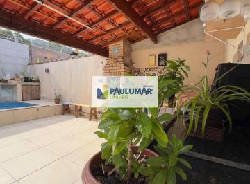 Casa · 84m² · 2 Quartos · 2 Vagas · Casa com 2 quartos, piscina, financiamento bancário