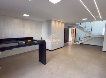 Casa · 120m² · 3 Quartos · 2 Vagas · Casa Duplex em Novo Horizonte, Conselheiro Lafaiete/MG