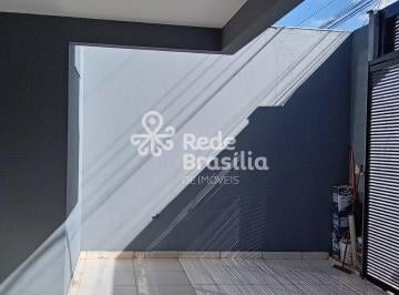 Casa · 262m² · 4 Quartos · Casa para aluguel no Guará II com 4 quartos e 1 suíte