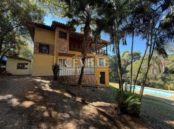 Casa · 3000m² · 3 Quartos · 10 Vagas · Casa Ampla em Terreno de 3.000 m²