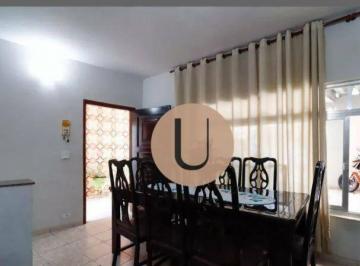 675d40b98b26661a5e1ef852f3bac30e6c7eae1b · Amplo e Espaçoso Sobrado