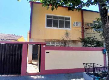 Casa · 145m² · 4 Quartos · 3 Vagas · Casa em Condomínio : Duplex / Residencial / Taquara