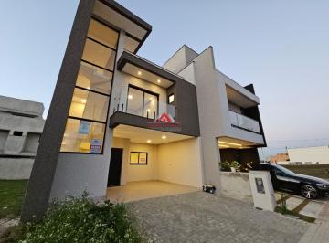 Casa · 168m² · 3 Quartos · 3 Vagas · Sobrado 3 Dormitórios sendo 1 suíte com 215m² Total - Costeira - São José dos Pinhais.
