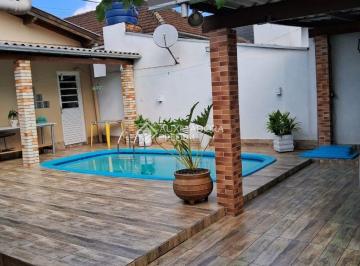 Casa · 186m² · 3 Quartos · 2 Vagas · casa