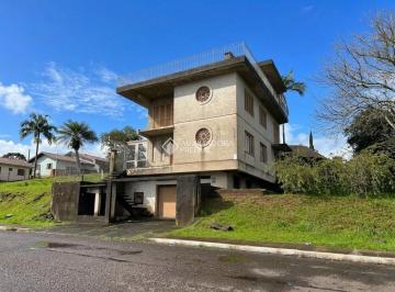 Casa · 459m² · 6 Quartos · 2 Vagas · Prédio residencial com 2 apartamentos com 140,00m² cada um!