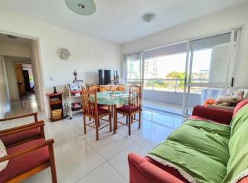 Apartamento · 71m² · 2 Quartos · 1 Vaga · Apartamento 2 dormitórios 1 suíte 71m² 1 vaga no bairro Jardim Botânico