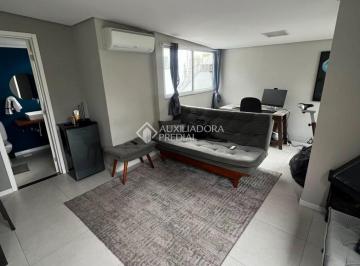 c4f40f5d-8b24-4eae-a91d-cb443e38bee3 · Cobertura de 1 quarto com 1 vaga à venda no bairro Santana em Porto Alegre