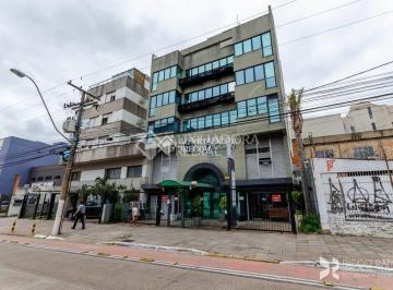 Comercial · 36m² · Sala comercial no bairro Menino Deus/Azenha.