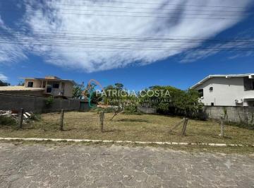 Terreno · 576m² · Terreno à venda no Ambrósio, na divisa com o Centro de Garopaba!