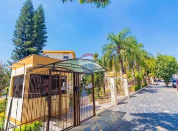 Apartamento · 77m² · 4 Quartos · 1 Vaga · Apartamento térreo com 4 quartos e 1 vaga de garagem rotativa no Passo da Areia