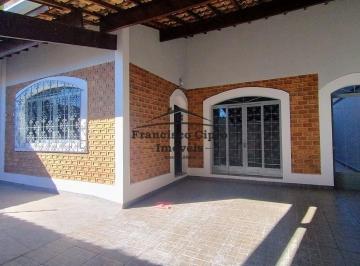 Casa · 240m² · 4 Quartos · 3 Vagas · Casa à venda no bairro São Dimas - Guaratinguetá/SP