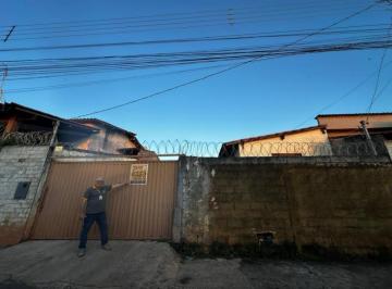 casa-com-3-quartos-em-nepomuceno-mg-no-bairro-vila-ester-imovel440934-img6a60bcd7213d6.jpg · Casa com 3 quartos à venda em Nepomuceno, no bairro Vila Ester