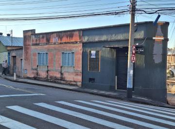 ipU43uHZeTSL5J_7796a69044ec0887_zk2ZWNlN2UwZTFj_o.jpg · Casa com 4 quartos à venda em Varginha, no bairro Centro