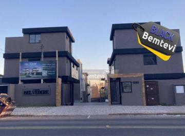 Casa · 177m² · 3 Quartos · 4 Vagas · Sobrado para venda em Mercês de 177.00m² com 3 Quartos, 3 Suites e 4 Garagens