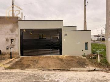 05d74680e1f73a3aee256537cfe126ba48788235 · Linda Casa Térrea com Área Gourmet e Quintal Amplo em Bairro Novo!